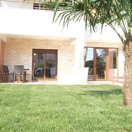 Villa Valerie Nikíti Kültér fotó